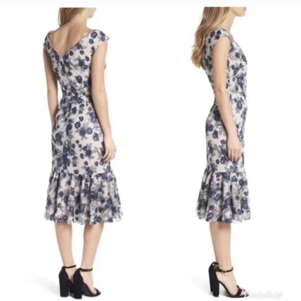 Gal Meets Glam Rosemary Floral Embroidered Midi Dress